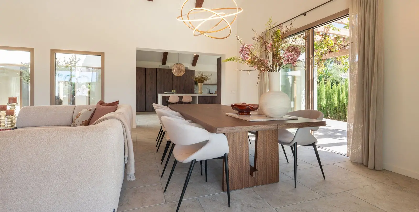 Venta de villa independiente en El Rosario 6