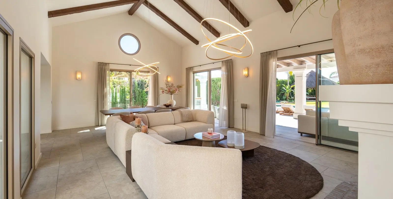 Venta de villa independiente en El Rosario 25