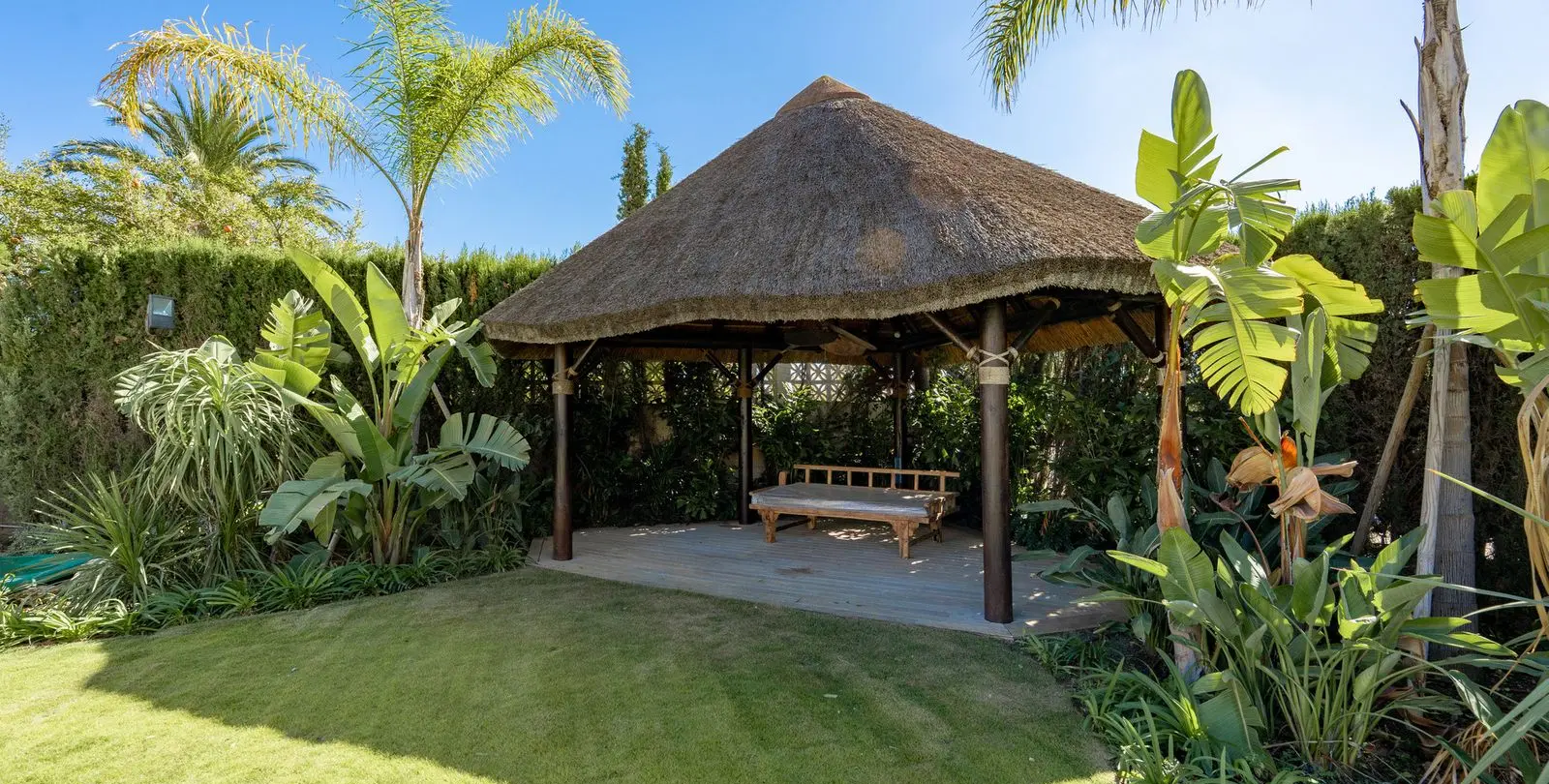 Venta de villa independiente en El Rosario 74