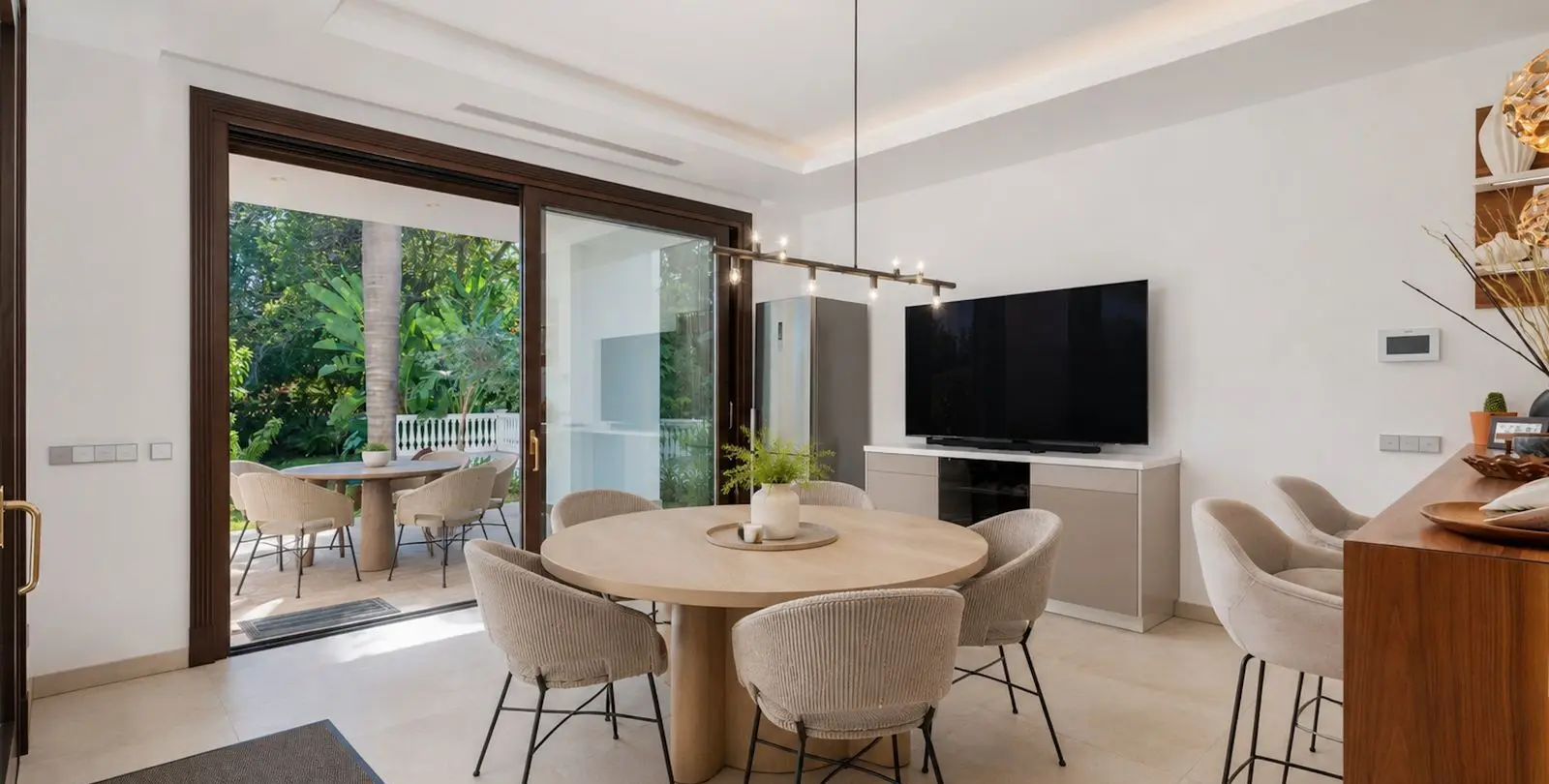 Venta de villa independiente en Guadalmina Baja 12