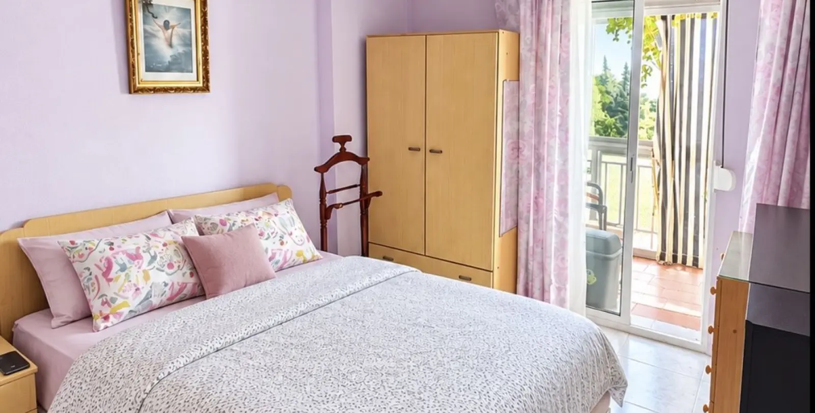 Venta de apartamento en planta media en Torremolinos 1