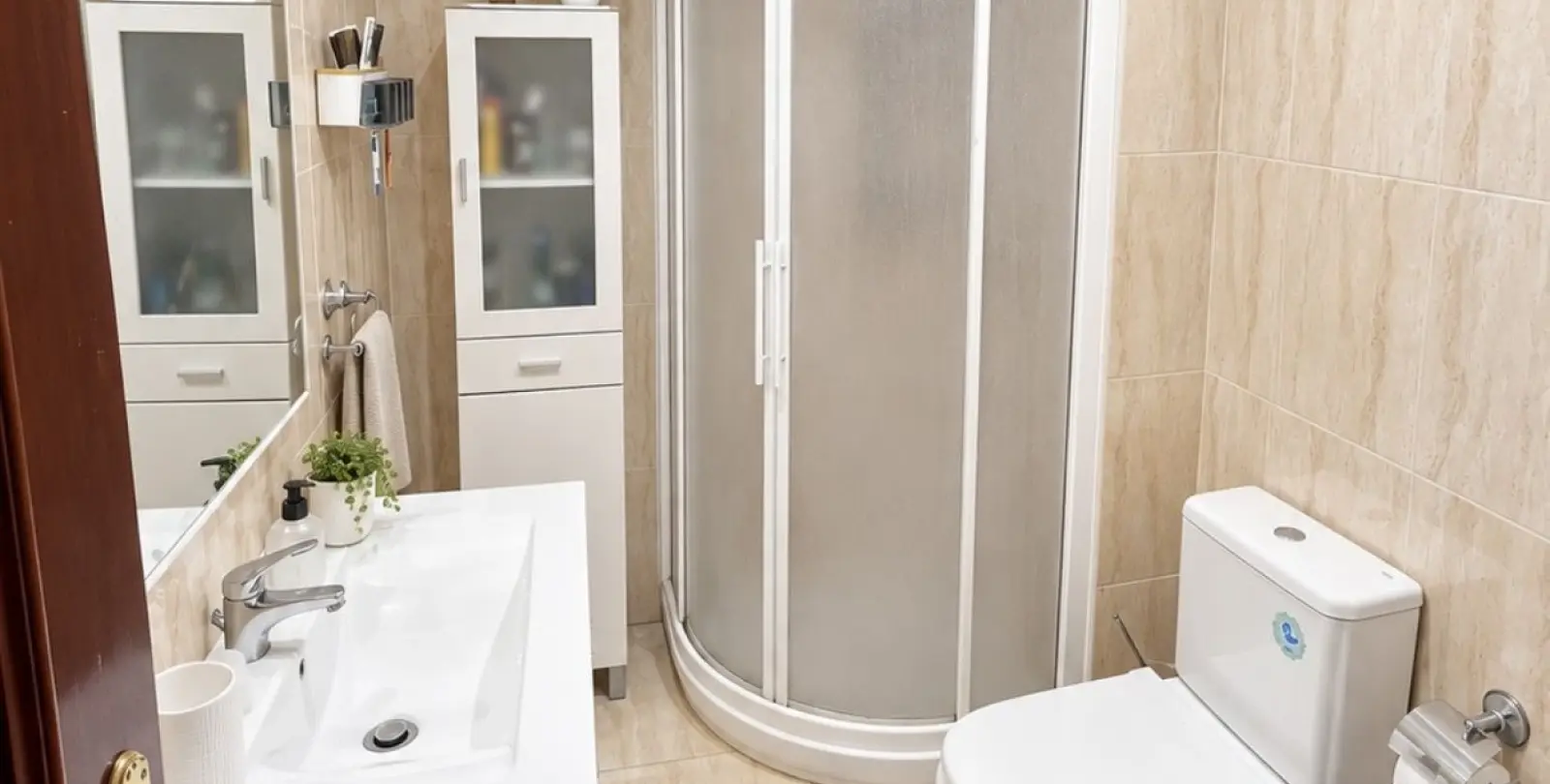 Venta de apartamento en planta media en Torremolinos 2