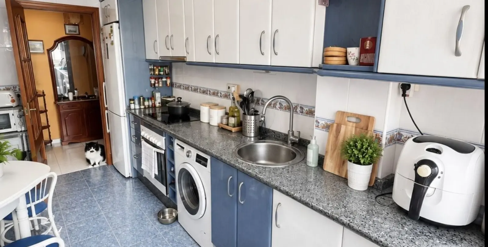 Venta de apartamento en planta media en Torremolinos 6
