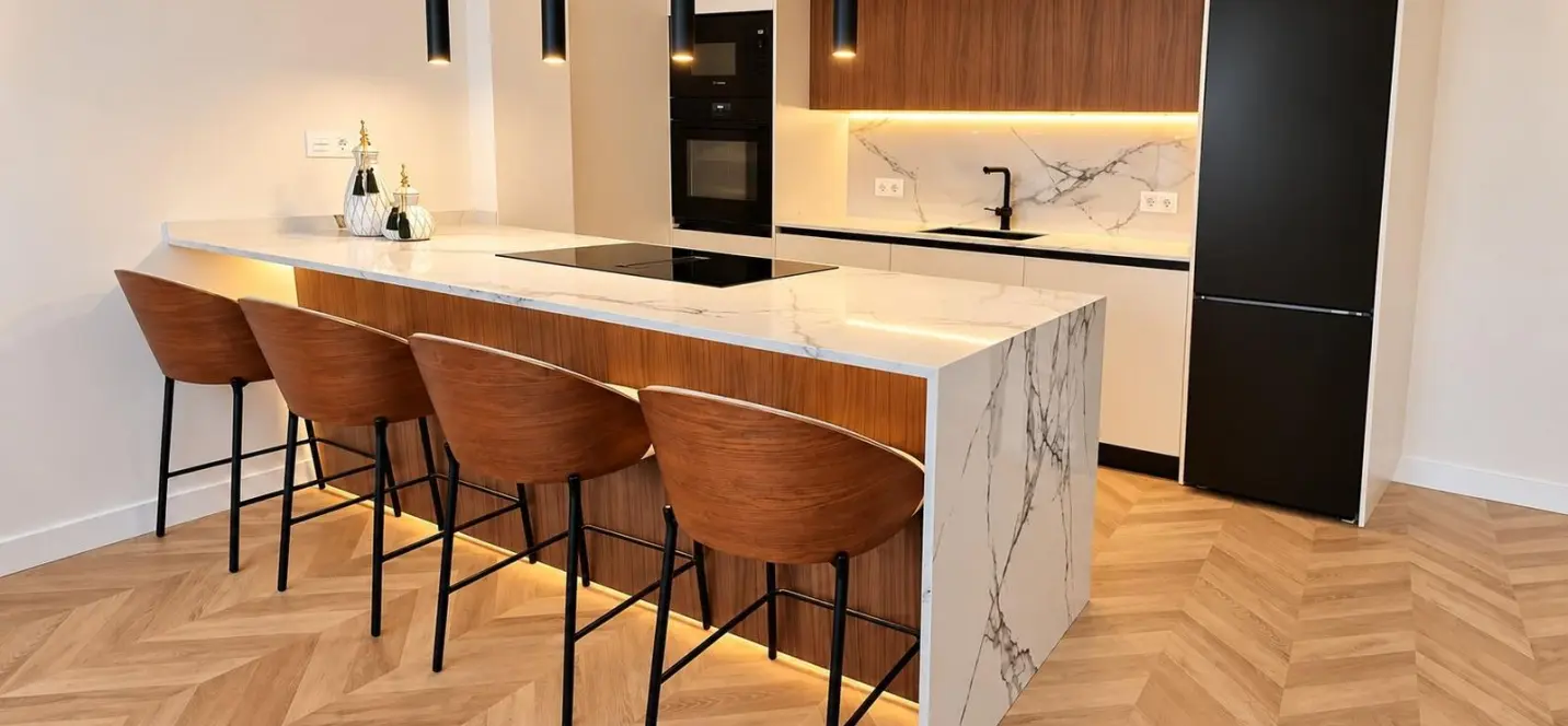 Venta de apartamento en planta media en La Trinidad 3