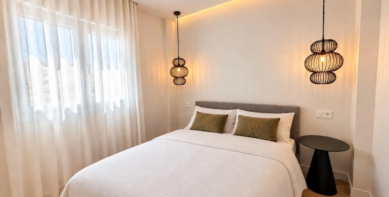 Venta de apartamento en planta media en La Trinidad 8