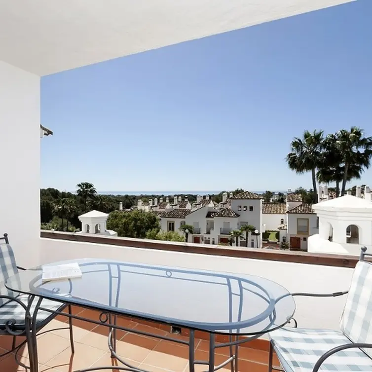 Sale of townhouse in Nueva Andalucía