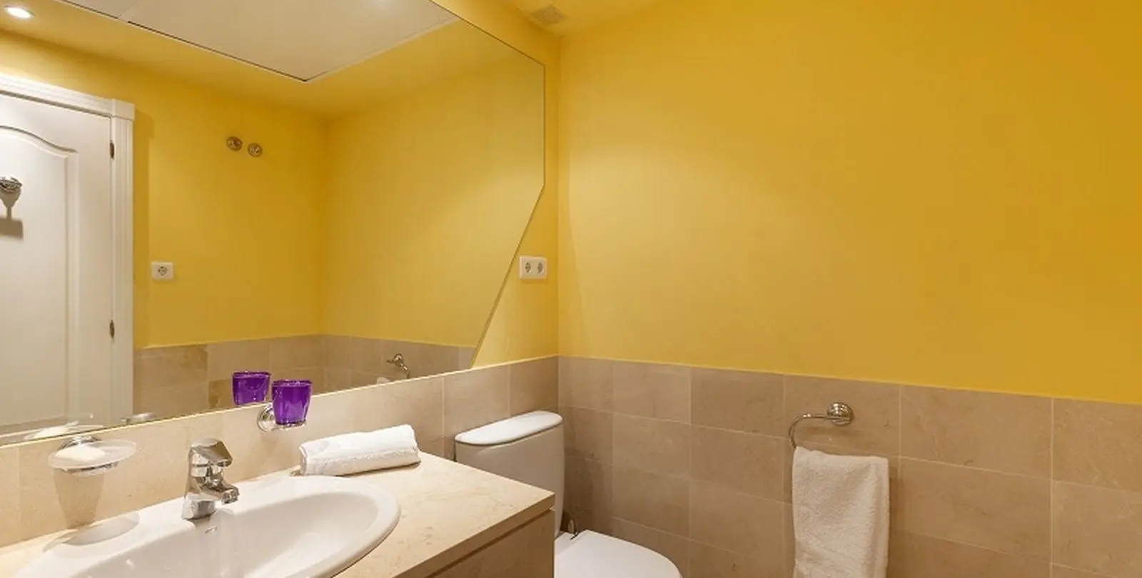 Sale of townhouse in Nueva Andalucía 13