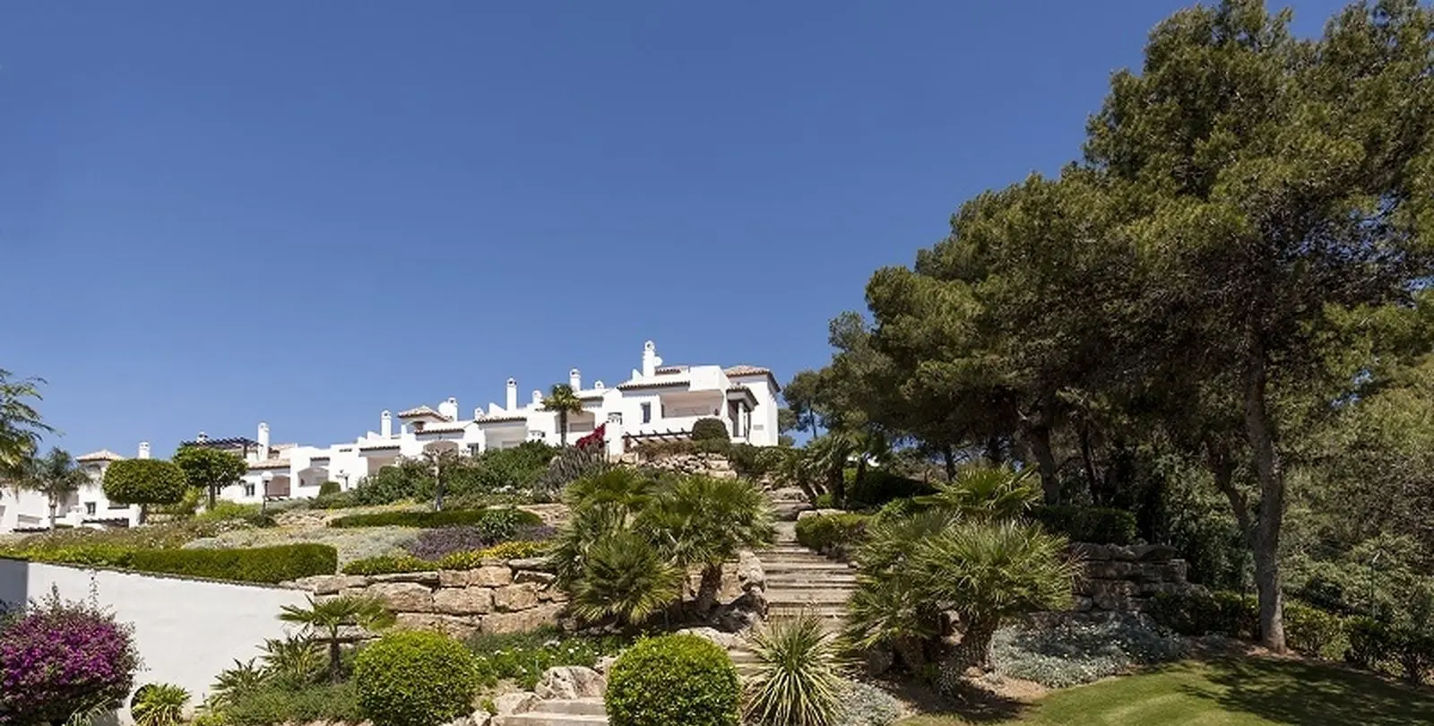 Sale of townhouse in Nueva Andalucía 26