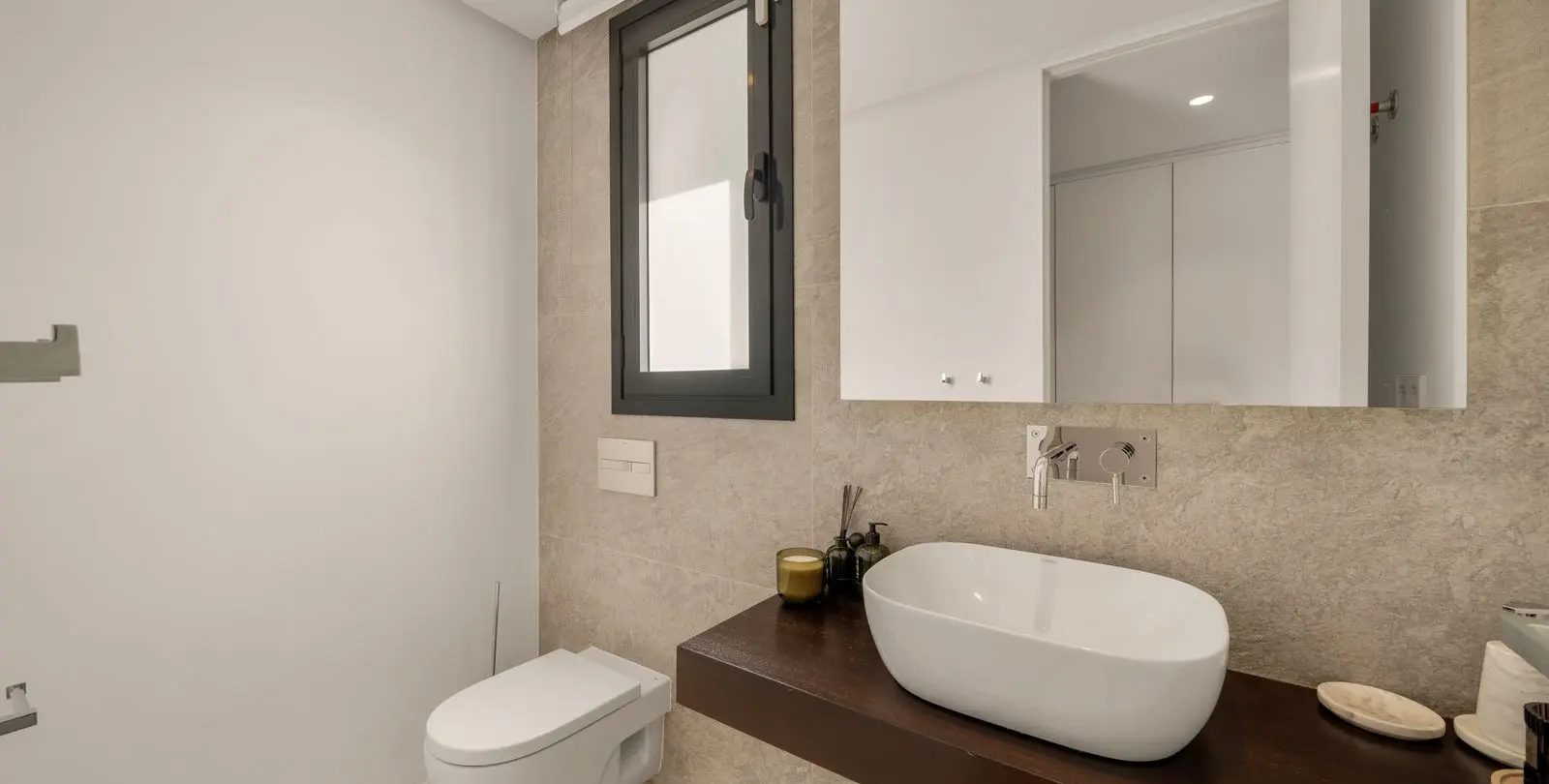 Sale of detached villa in Nueva Andalucía 34
