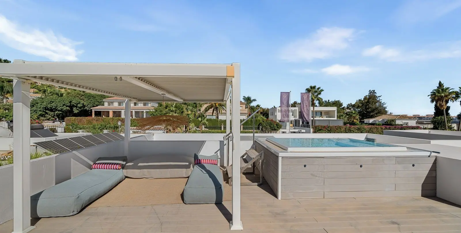 Sale of detached villa in Nueva Andalucía 65