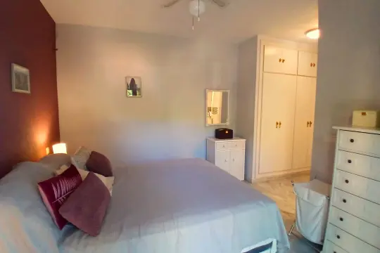Image 33 thumb