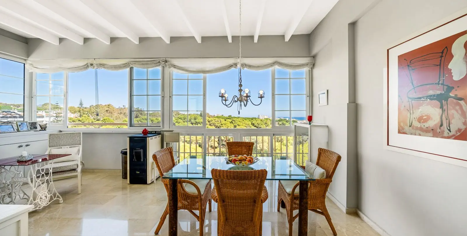 Sale of penthouse in Calahonda 8