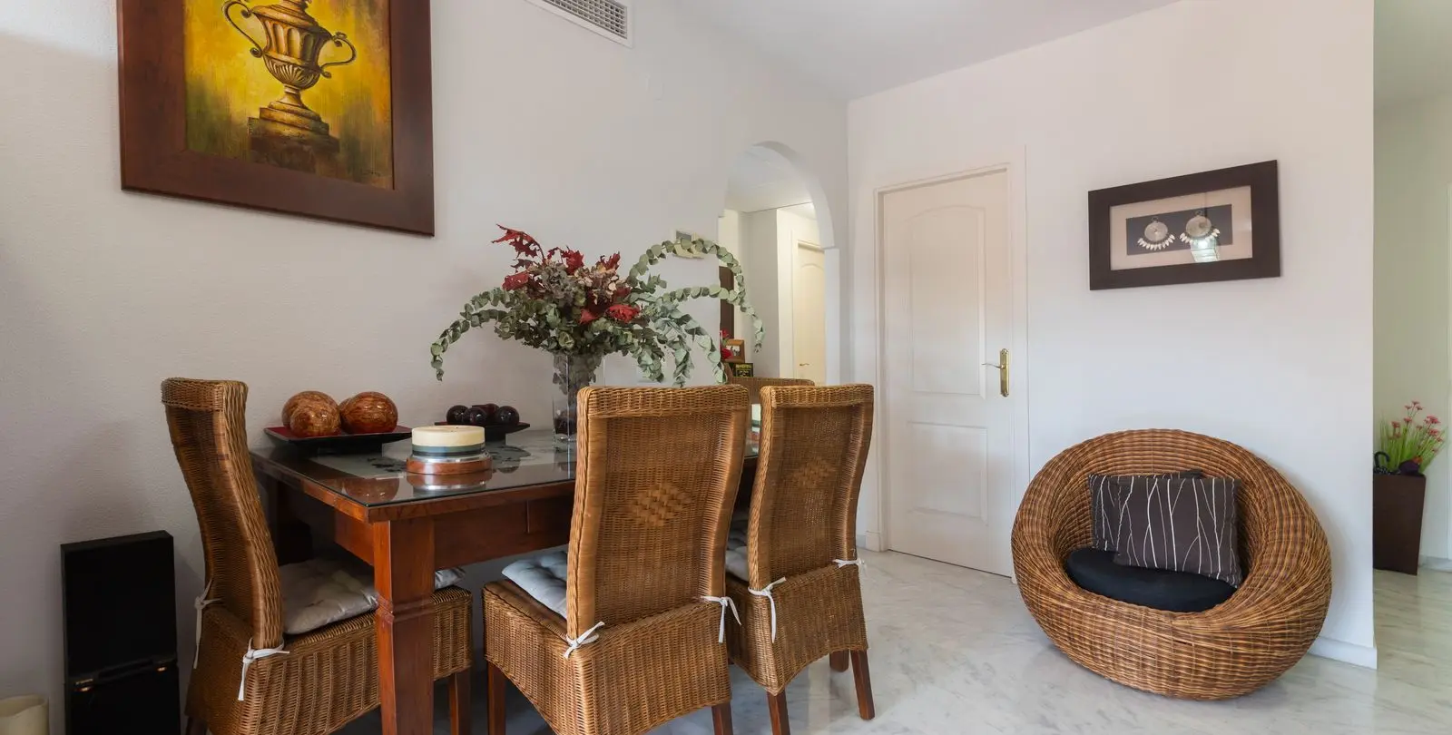 Продажа апартаментов на среднем этаже в Elviria 5