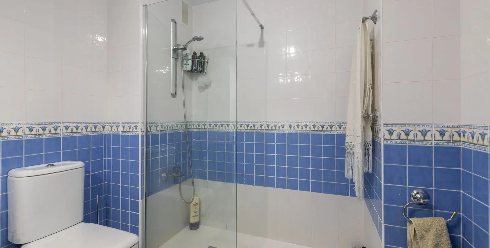 Продажа апартаментов на среднем этаже в Elviria 24