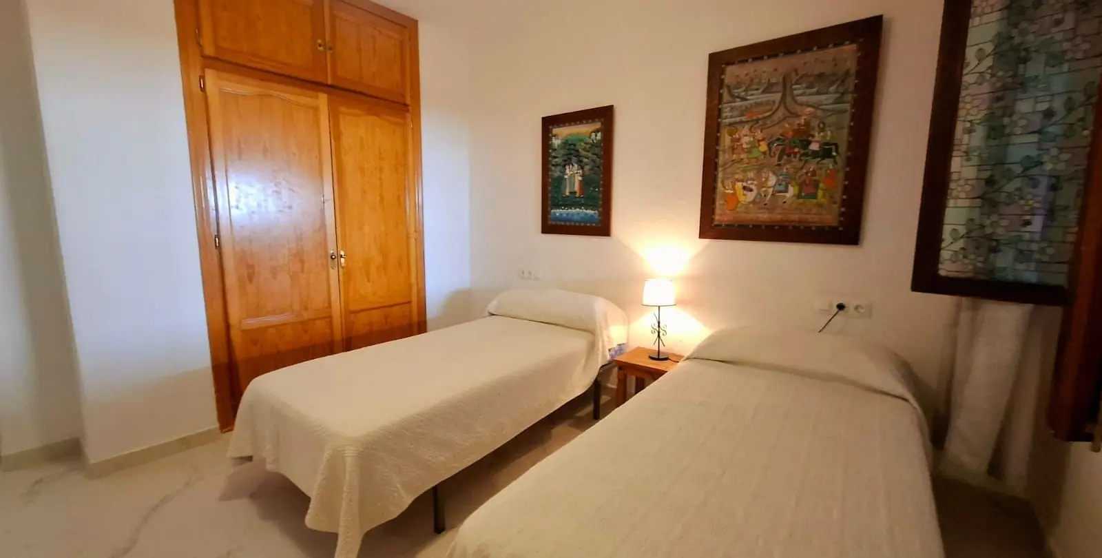 Sale of penthouse in Estepona 11