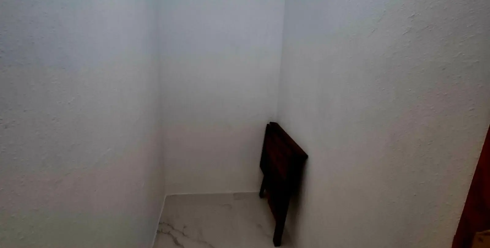 Sale of penthouse in Estepona 14