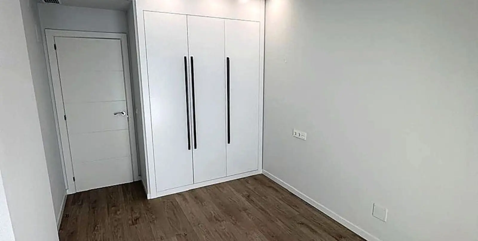 Продажа апартаментов на среднем этаже в Marbella 10