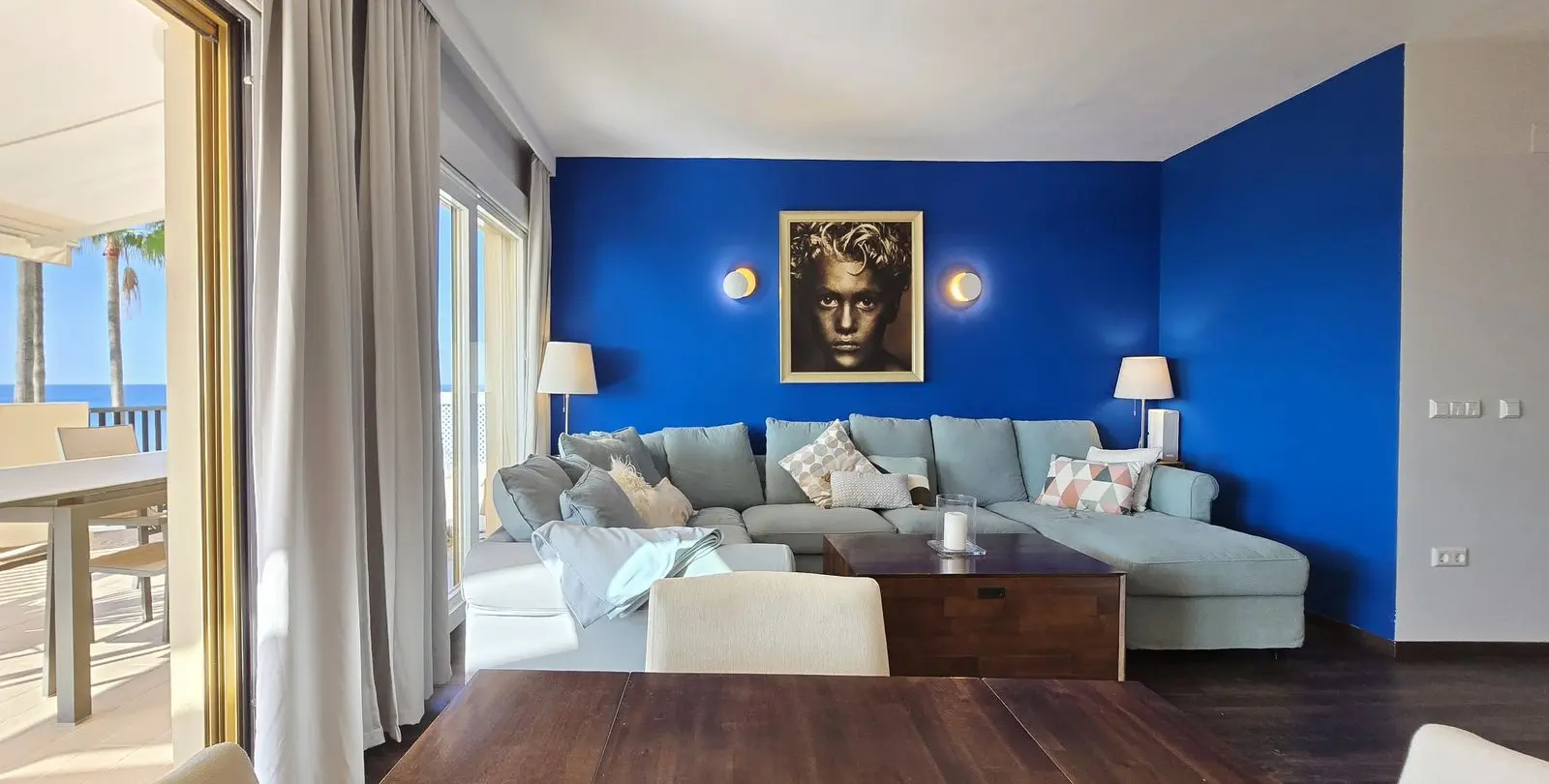 Продажа апартаментов на среднем этаже в Elviria 28