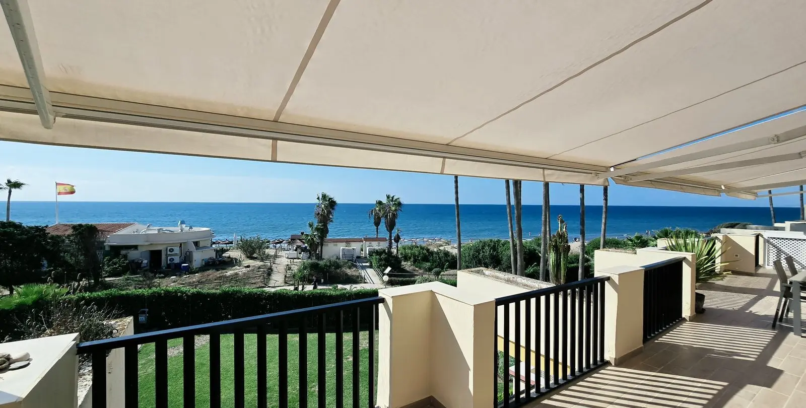 Продажа апартаментов на среднем этаже в Elviria 56