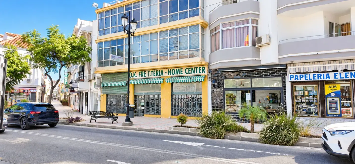 Venta de local comercial en Fuengirola 0