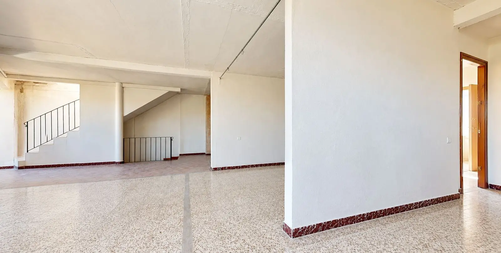 Venta de local comercial en Fuengirola 4