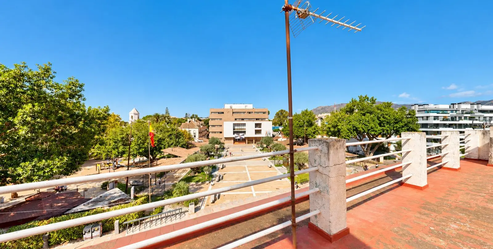 Venta de local comercial en Fuengirola 8