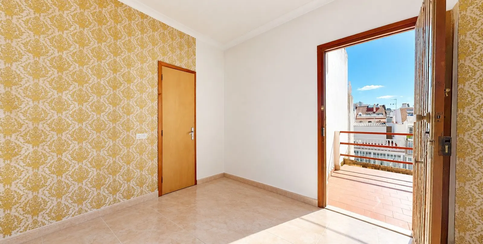 Venta de local comercial en Fuengirola 21