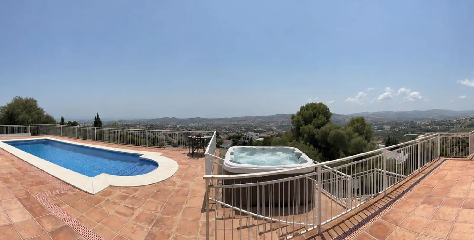 Venta de villa independiente en Sierrezuela 5