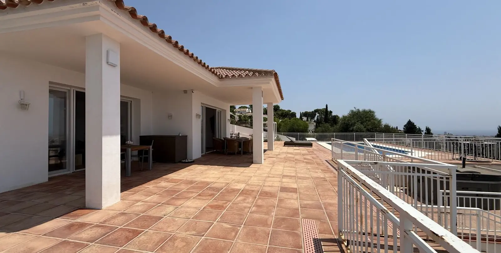 Venta de villa independiente en Sierrezuela 8