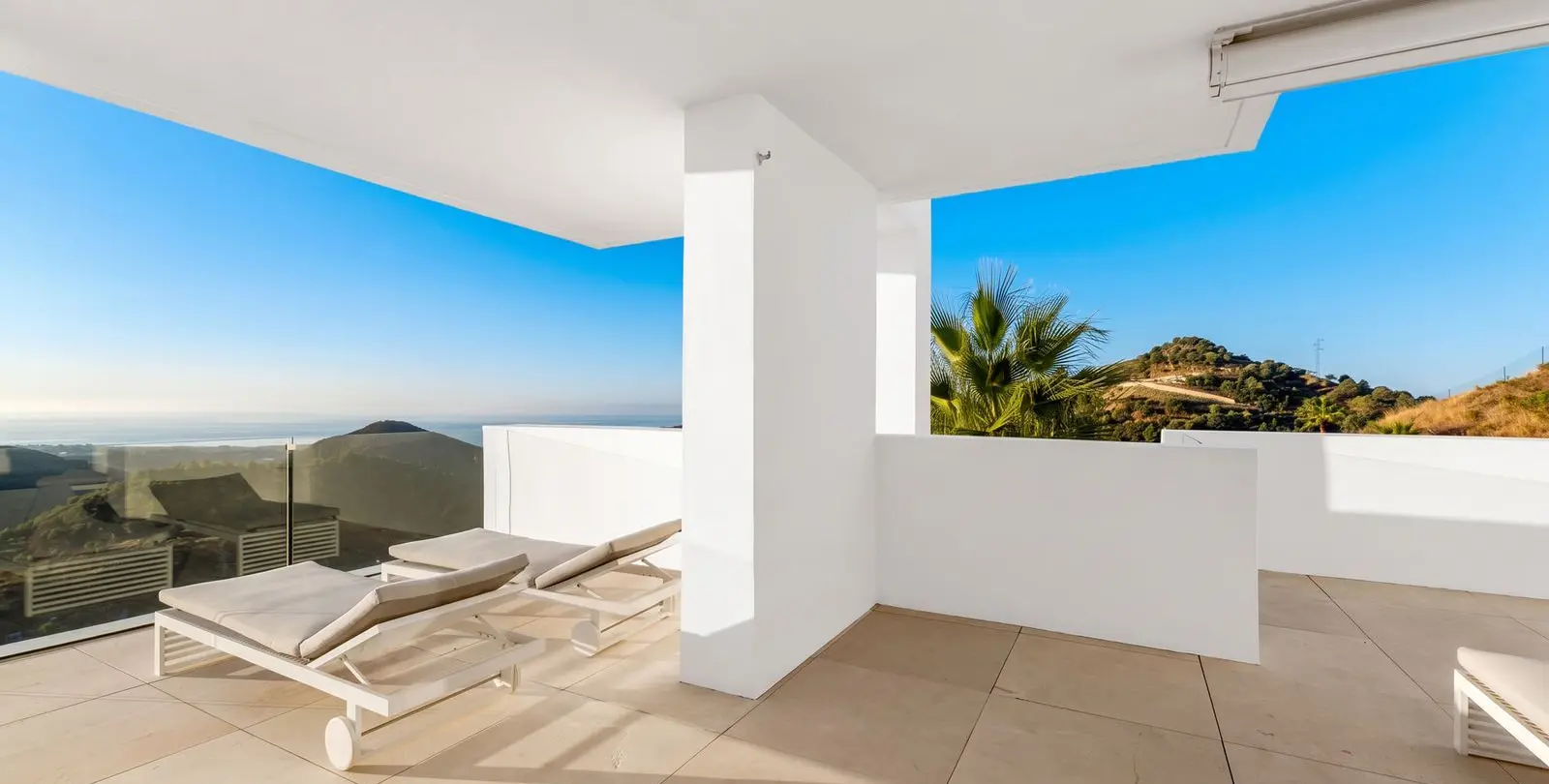 Venta de apartamento en planta baja en Ojén 27