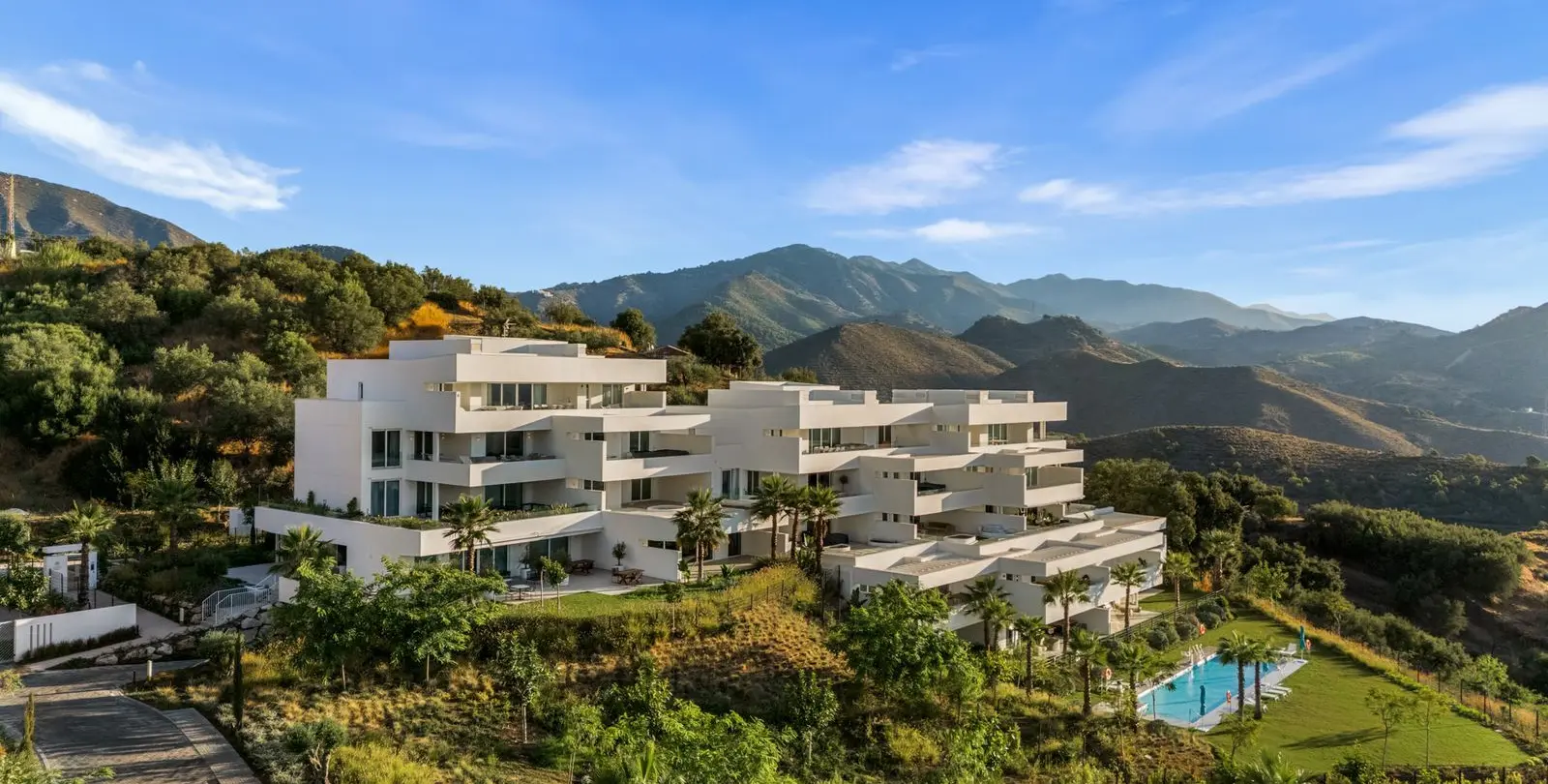 Venta de apartamento en planta baja en Ojén 40