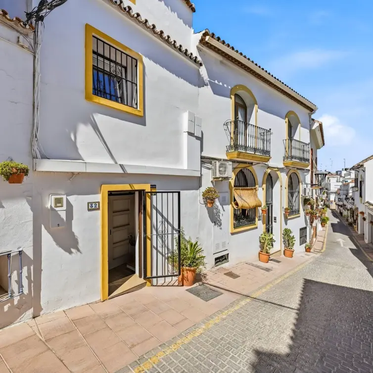 Venta de adosado en Estepona