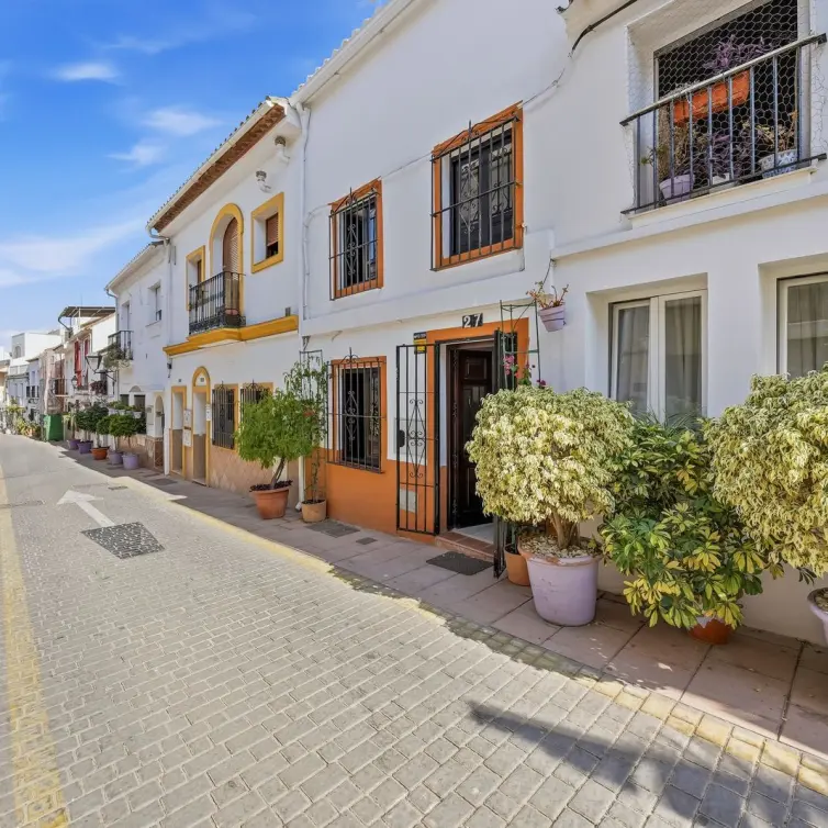Venta de adosado en Estepona