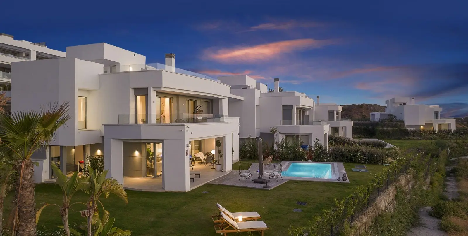 Venta de villa independiente en Marbella 1