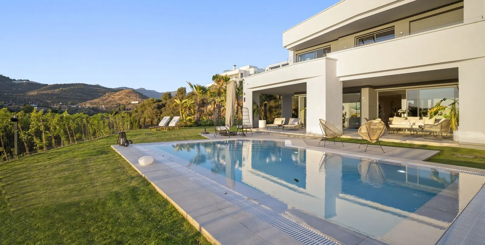 Venta de villa independiente en Marbella 5