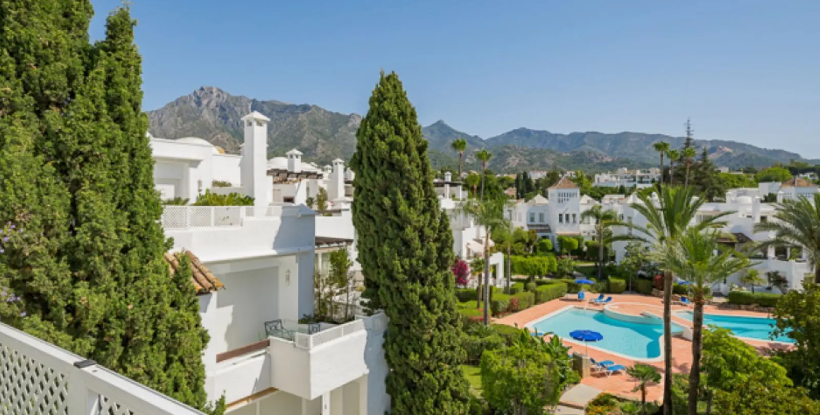 Venta de ático dúplex en Marbella 19