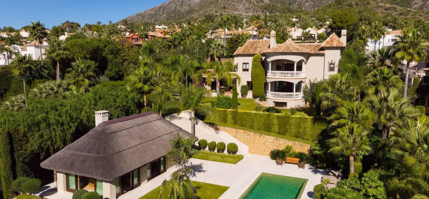 Venta de villa independiente en Marbella 0