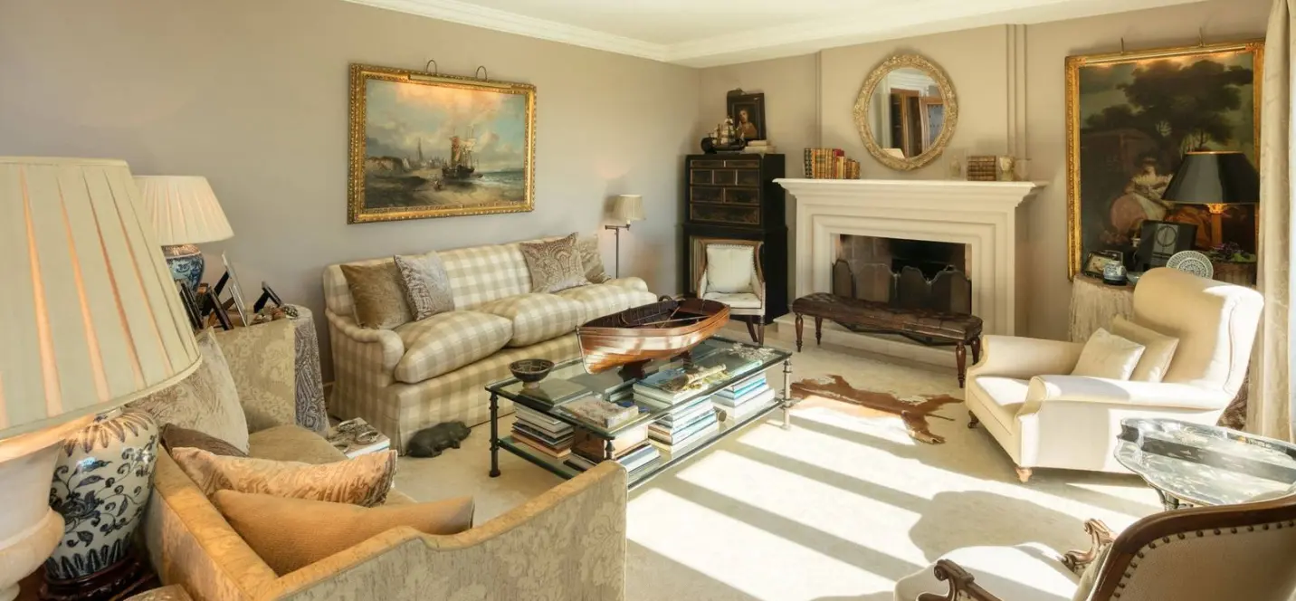 Venta de villa independiente en Marbella 1