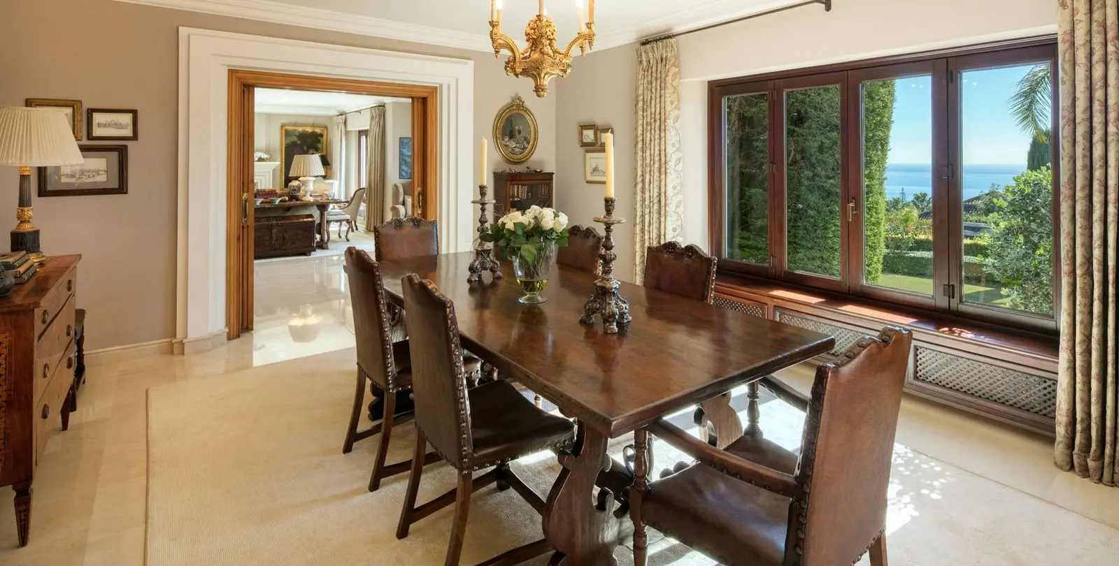 Venta de villa independiente en Marbella 5