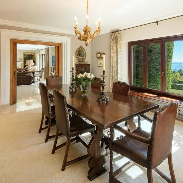 Venta de villa independiente en Marbella
