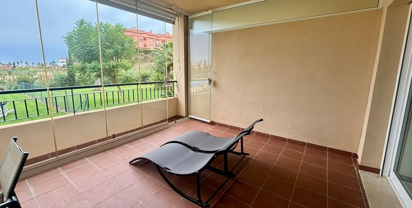 Sale of ground floor apartment in Mijas Costa 9