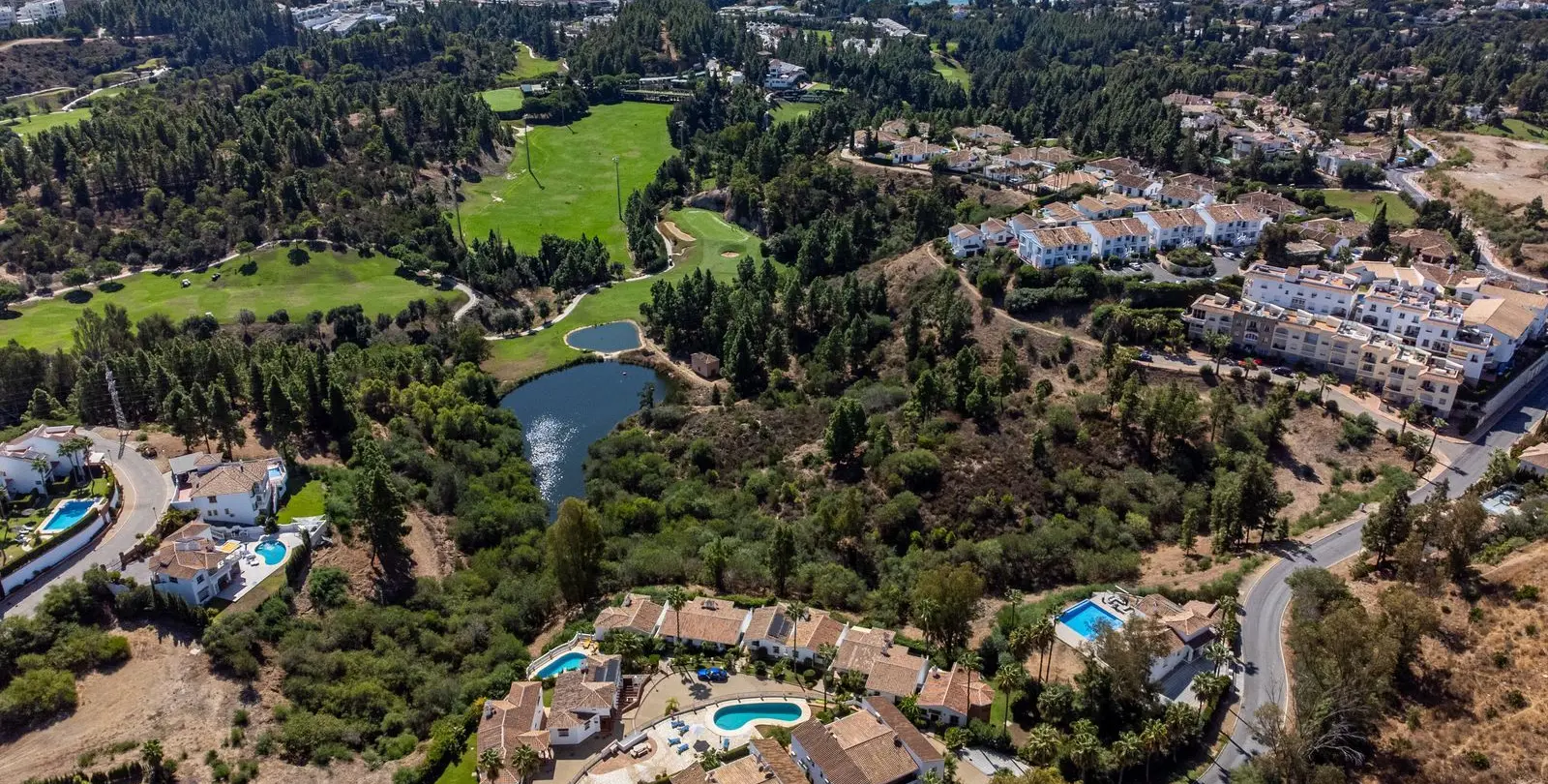 Продажа апартаментов на первом этаже в Mijas Costa 1