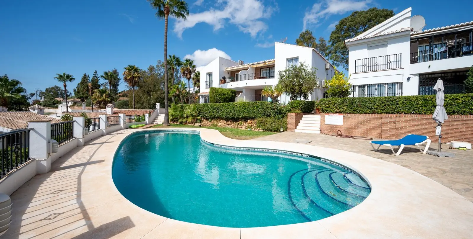 Продажа апартаментов на первом этаже в Mijas Costa 3