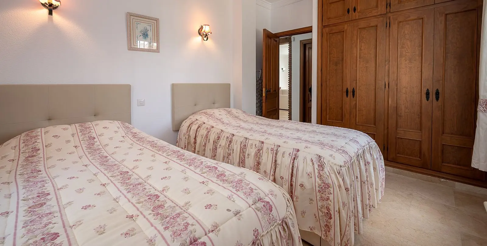 Продажа апартаментов на первом этаже в Mijas Costa 20
