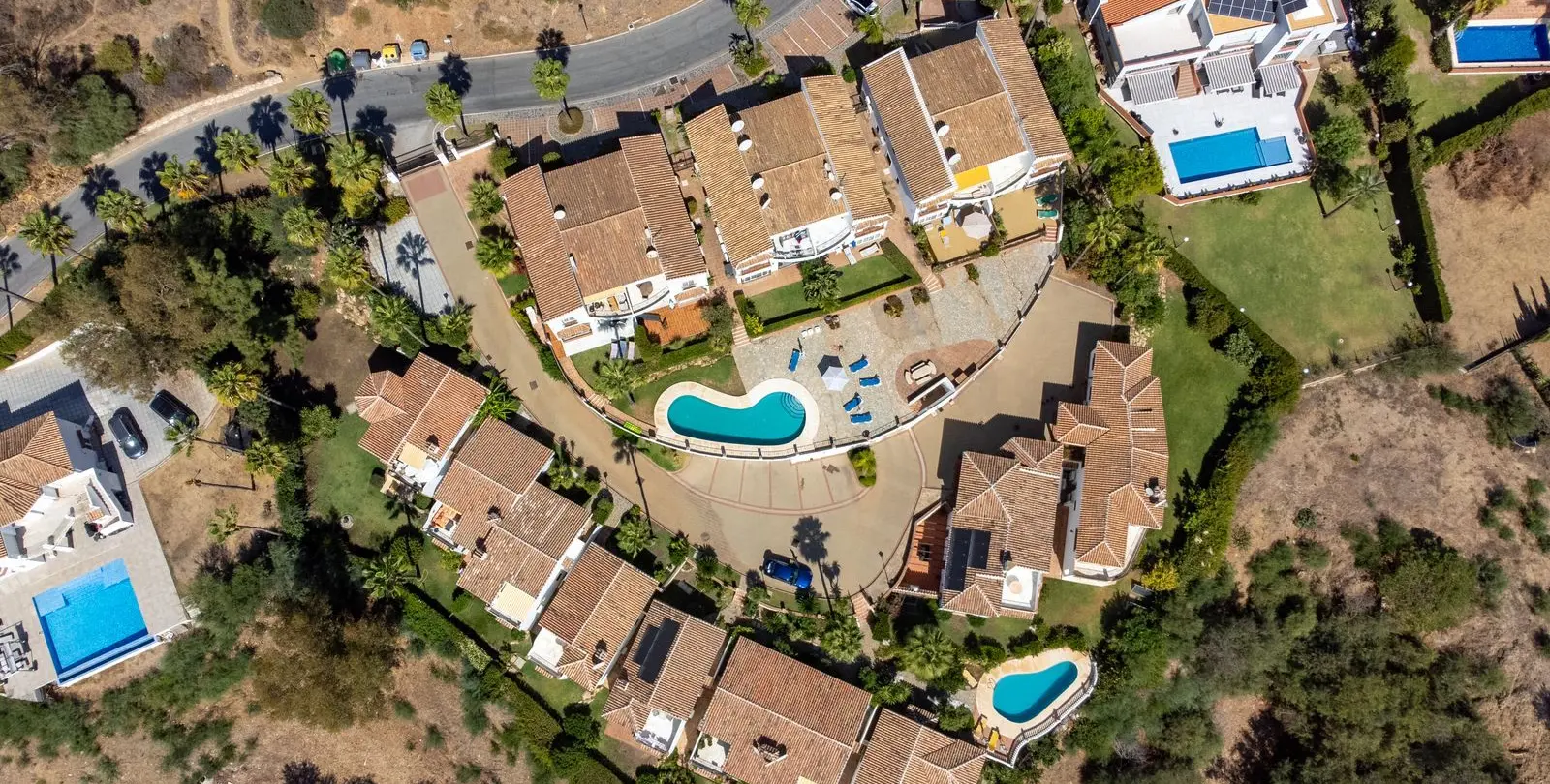Продажа апартаментов на первом этаже в Mijas Costa 29