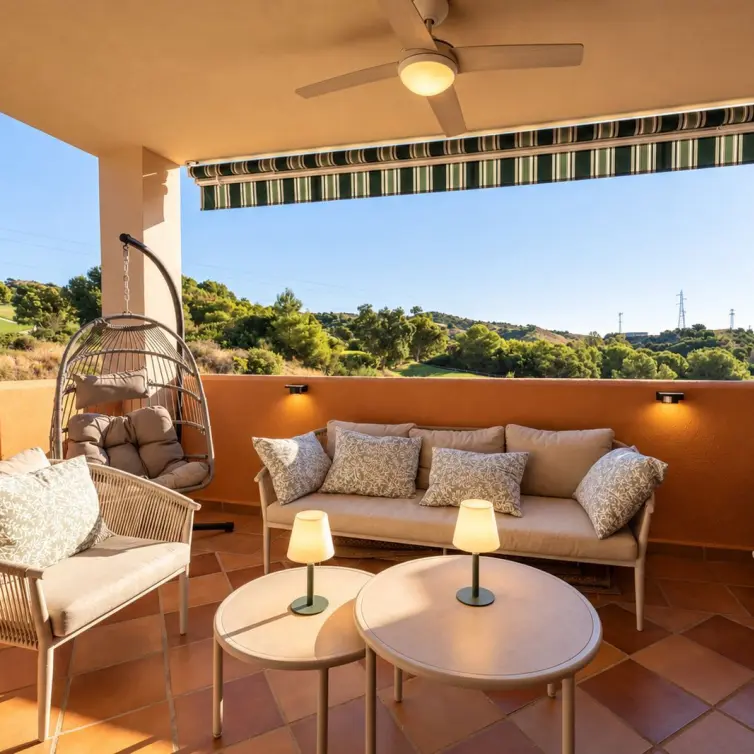 Venta de apartamento en planta media en Elviria