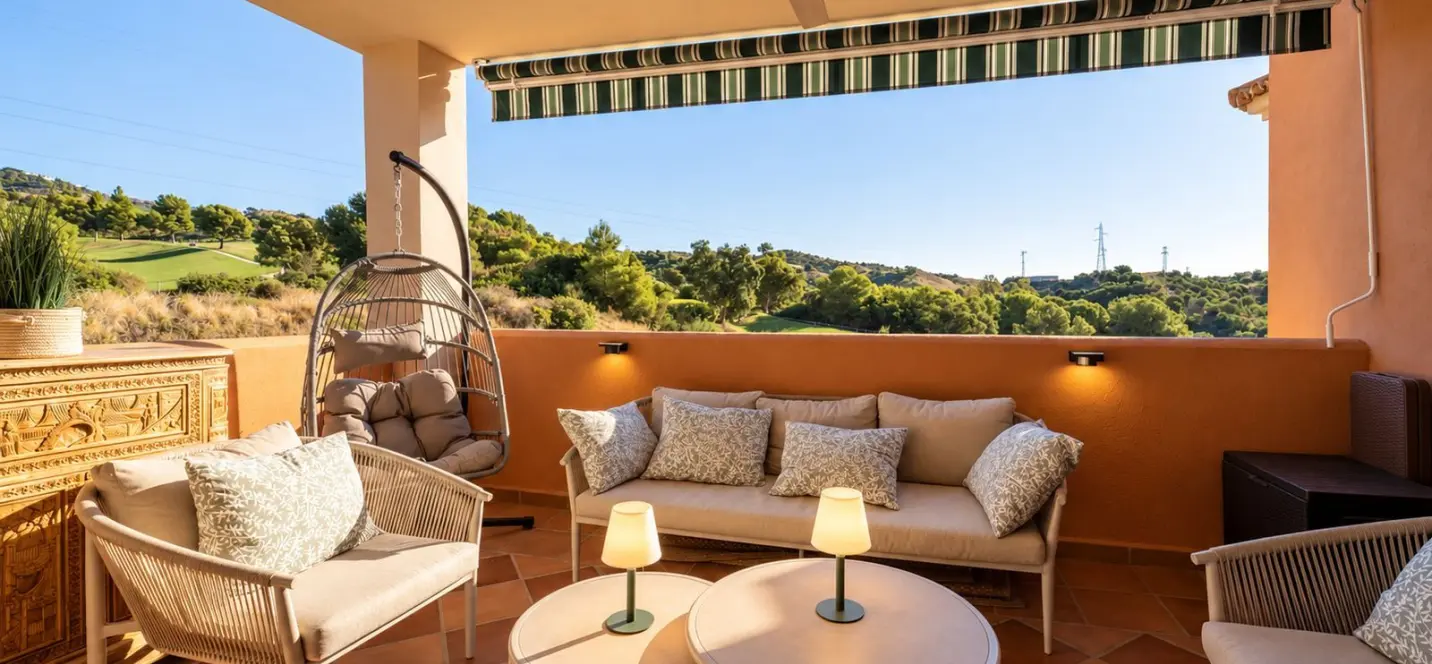 Продажа апартаментов на среднем этаже в Elviria 0