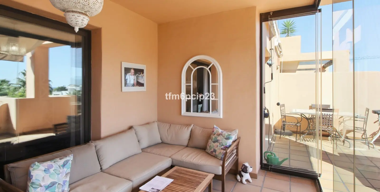 Sale of middle floor apartment in Casares Playa 4