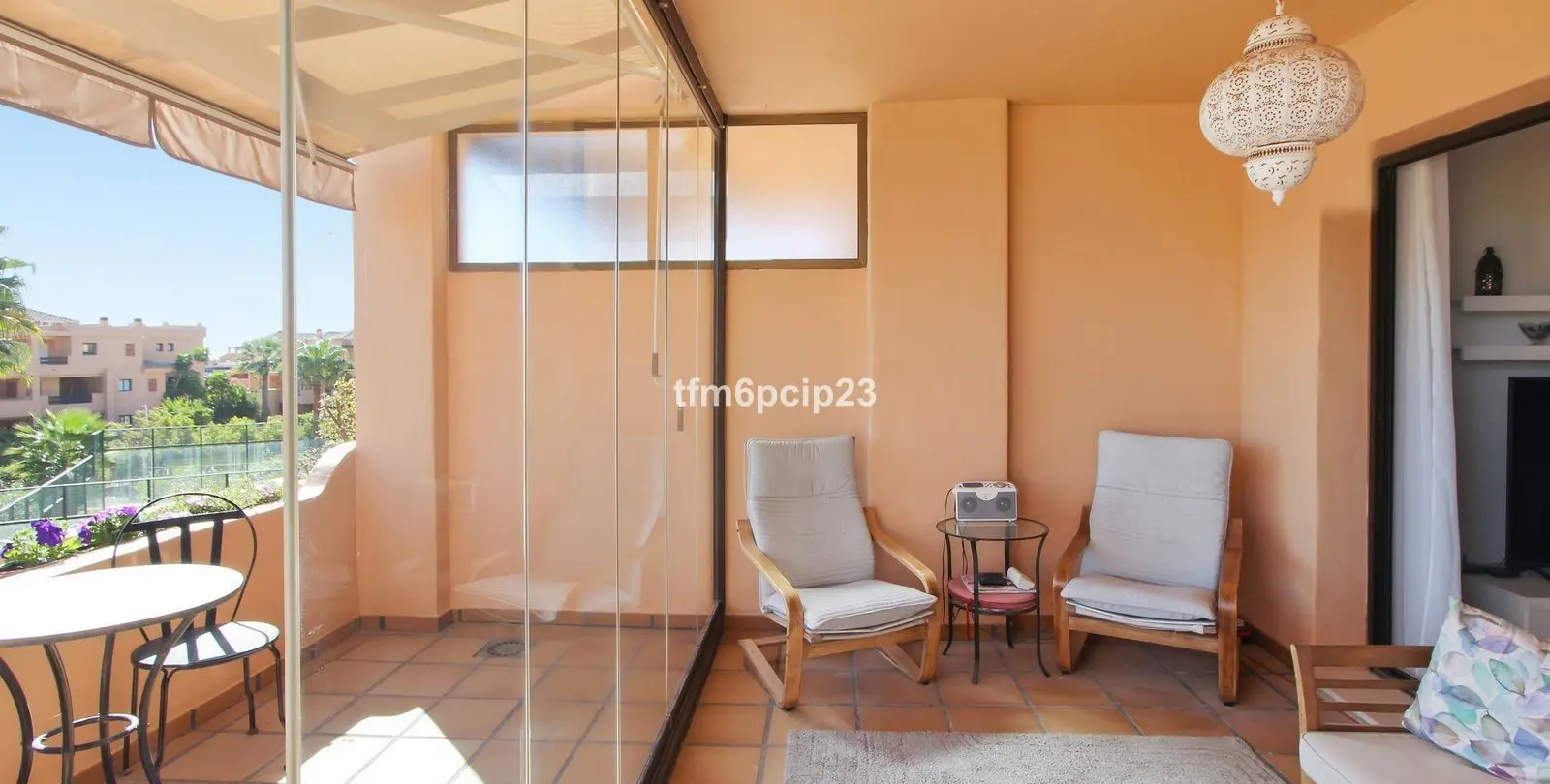 Sale of middle floor apartment in Casares Playa 5