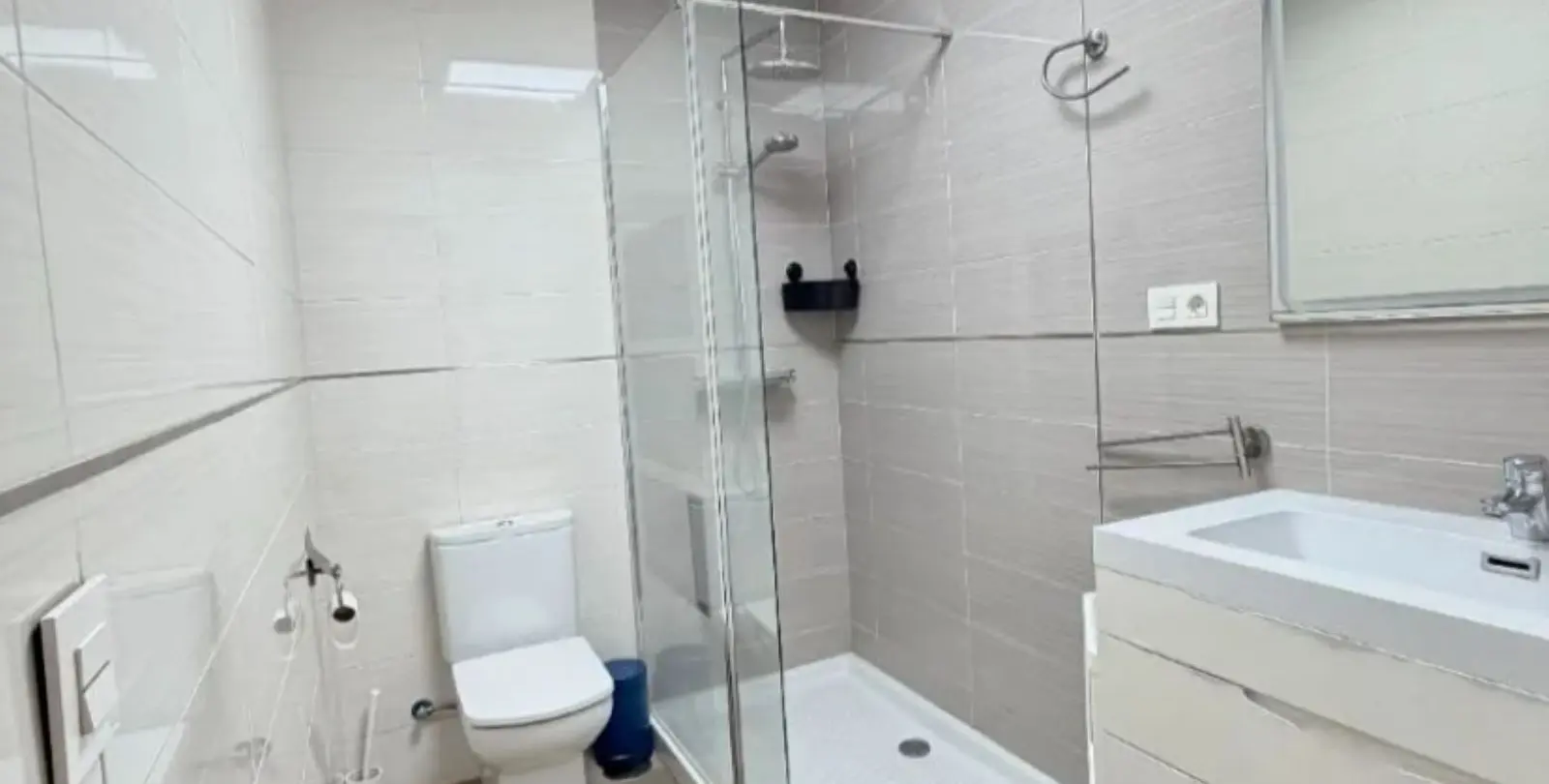 Sale of middle floor apartment in Marbella 7
